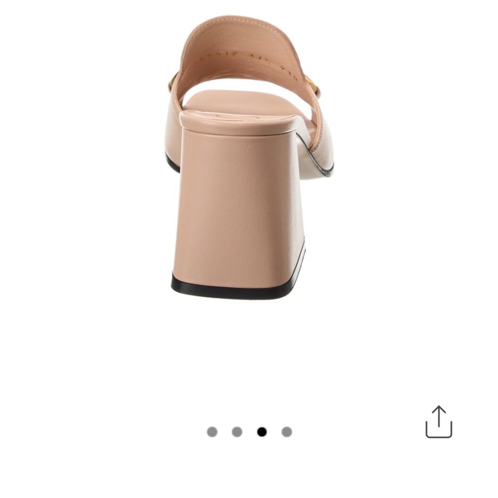 Gucci horsebit Women's 
Beige Leather Mules - Picture 4 of 16